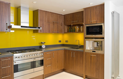 Colored Glass Kitchen Splashbacks | Custom Colours | Deglasint.
